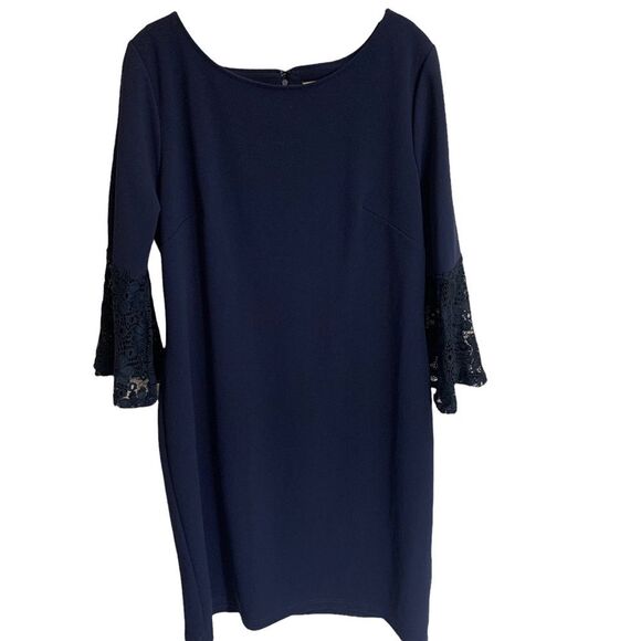 Hope & Harlow Navy Blue Bell Sleeve Dress - Size 14 - Picture 1 of 14